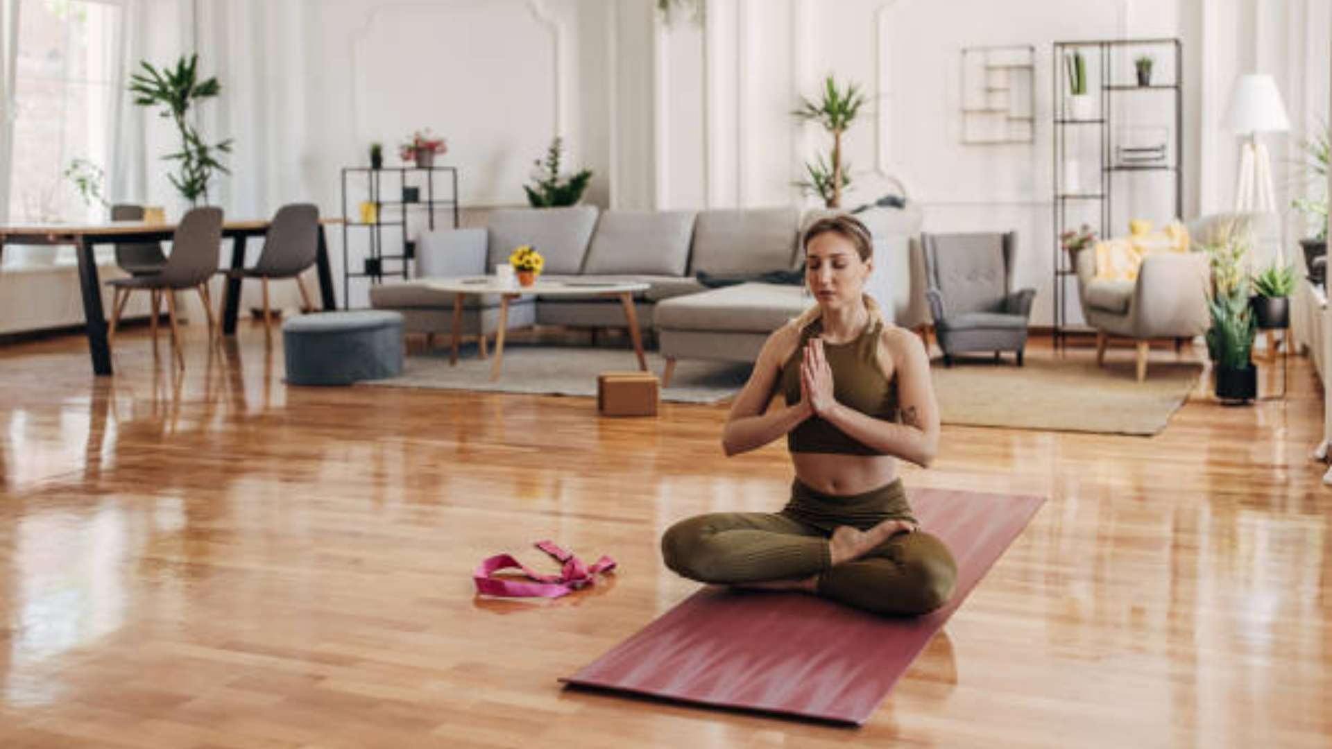 Nature trail symbolizing abundance mindset with sunlight and growth